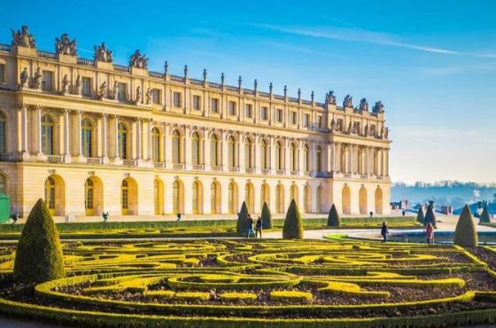 Versailles